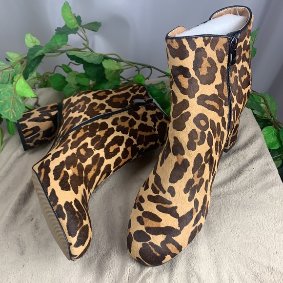 Azura Italian Fashion RokNRol Leopard Print Bootie Boots - Picture 11 of 17